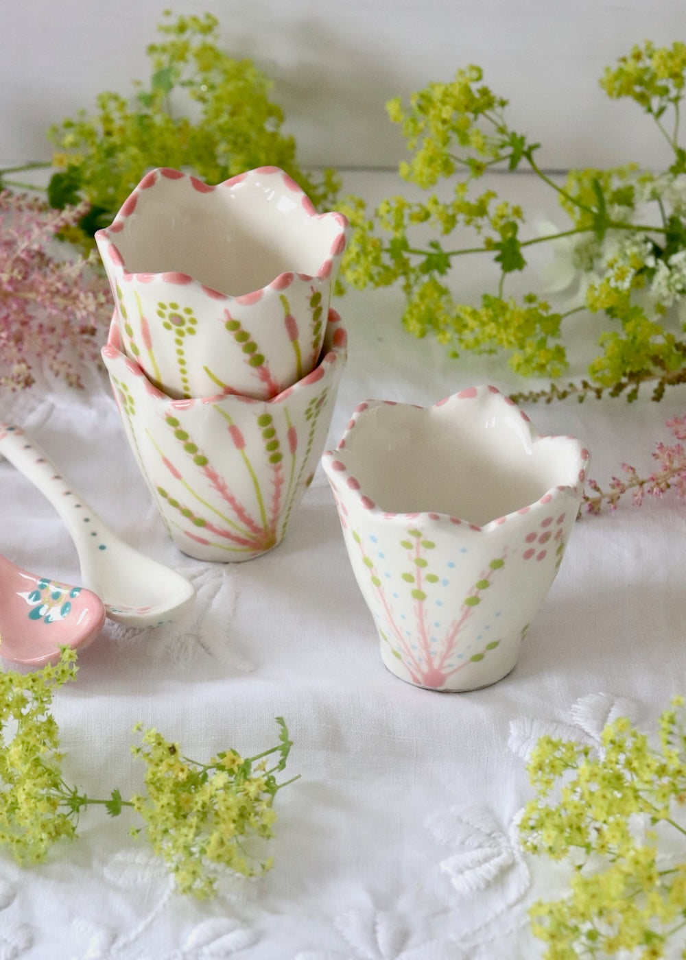 Everyday Egg Cup - White & Pink