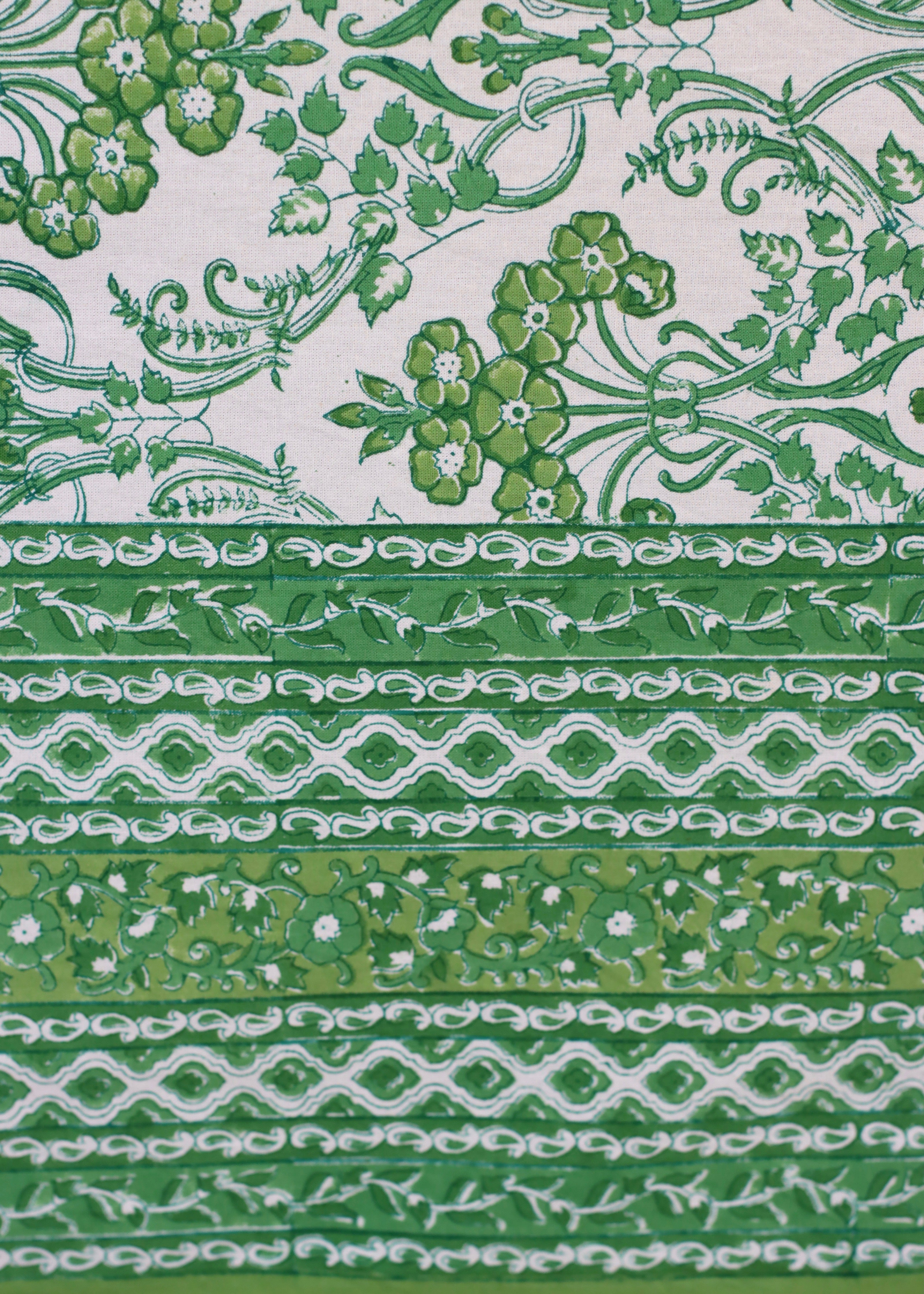 TABLECLOTH - Glorious Green