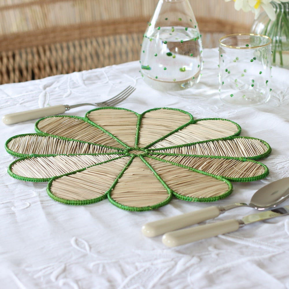 Placemat - Petals Bright Green