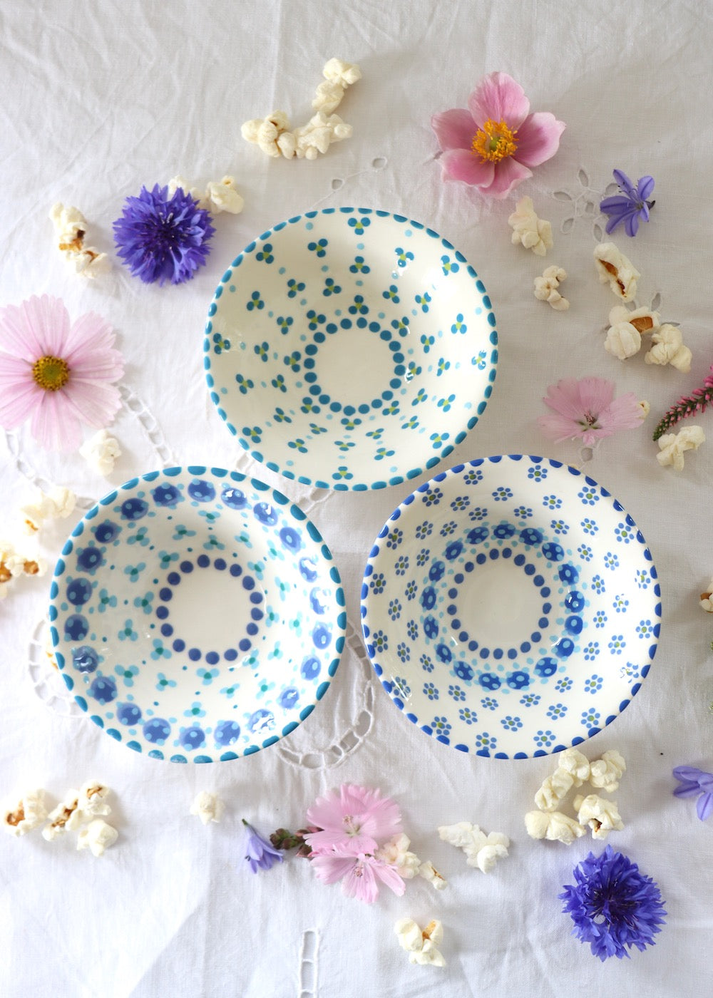 NEW IN: Nut Bowl - White  & Blues