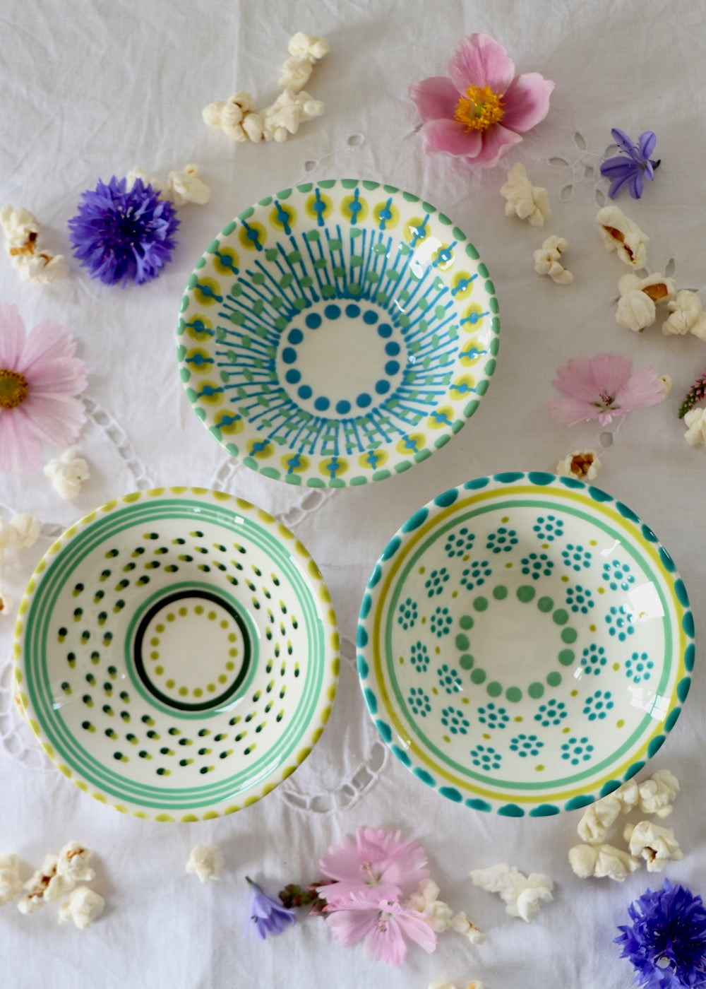 NEW IN: Nut Bowl - SET of 3 White & Teal