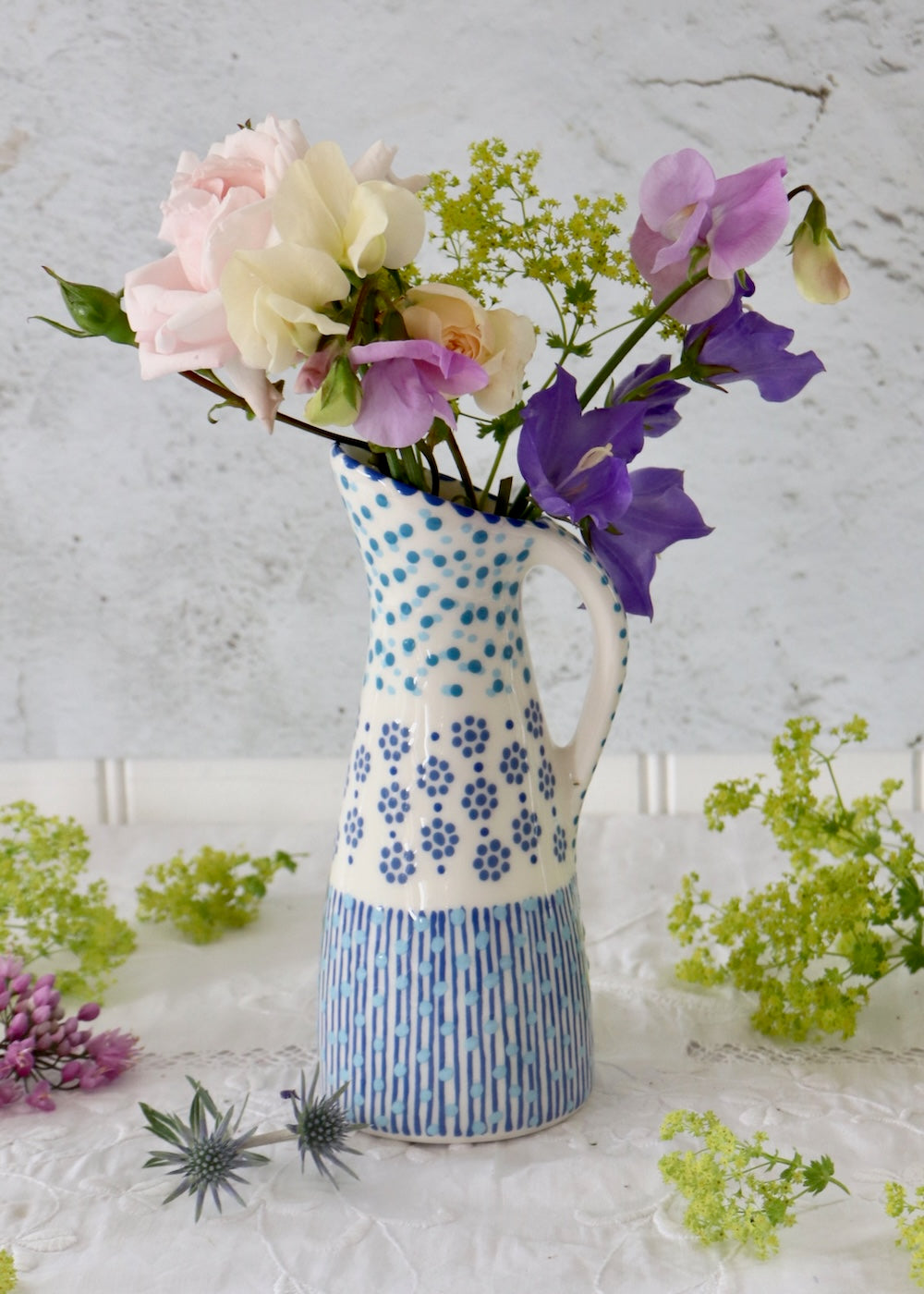 Retro Jug - White & Blue