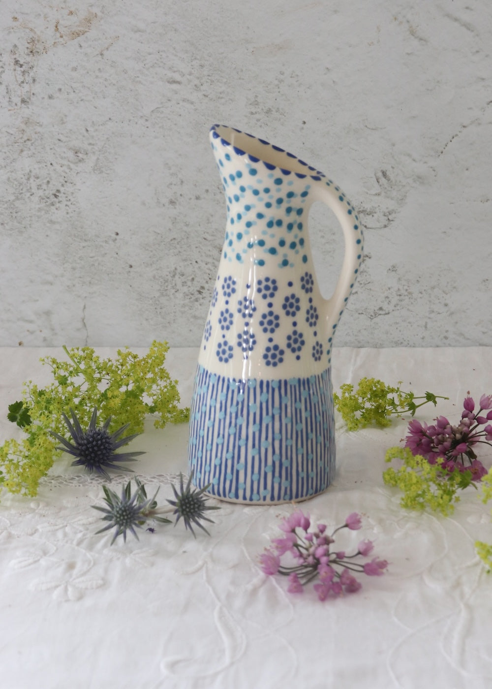 Retro Jug - White & Blue