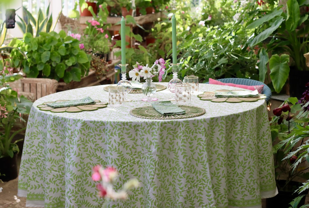 TABLECLOTH - Little Green Leaves