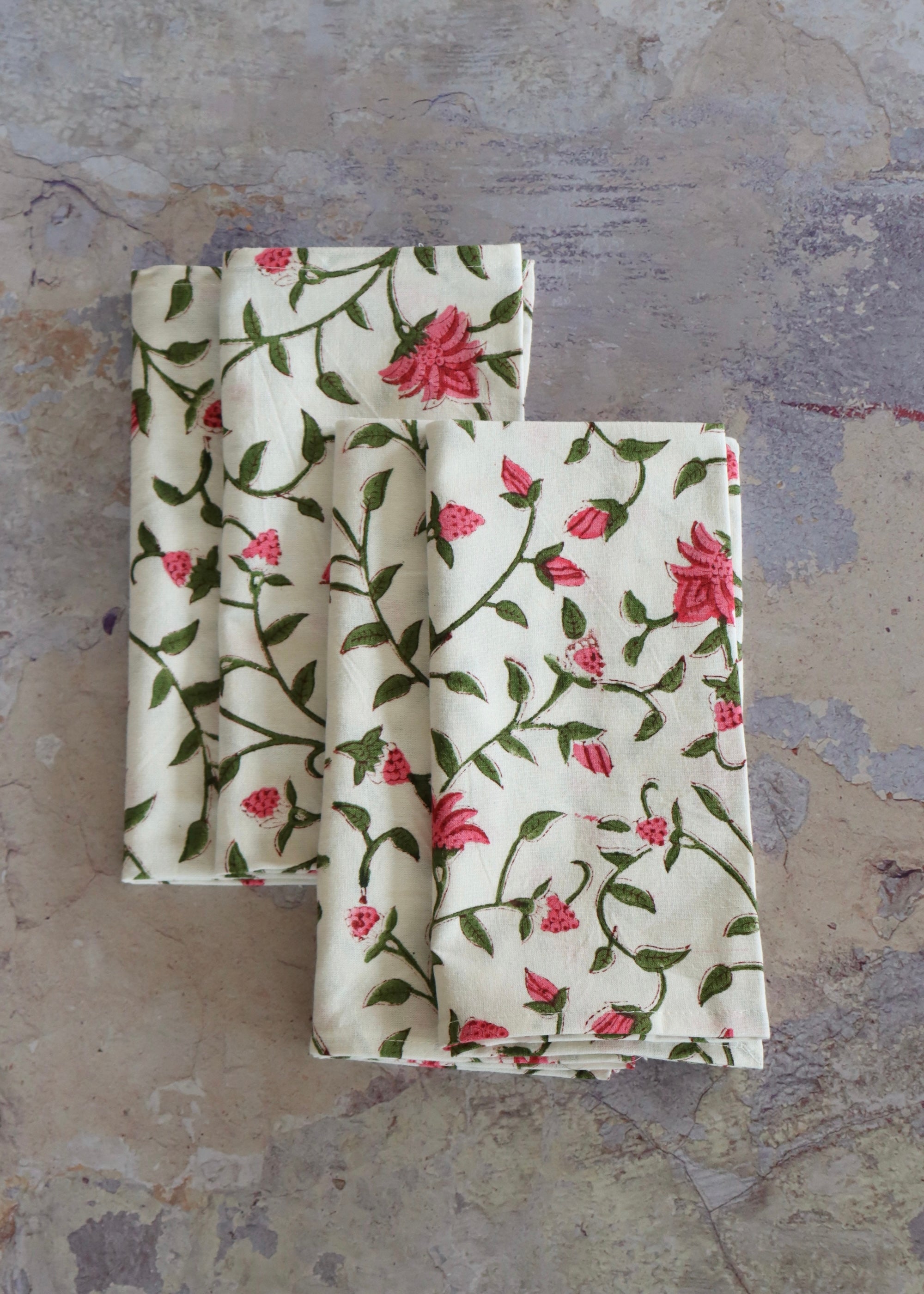 NEW Set Of 4 Napkins - Trailing Pink Flowers