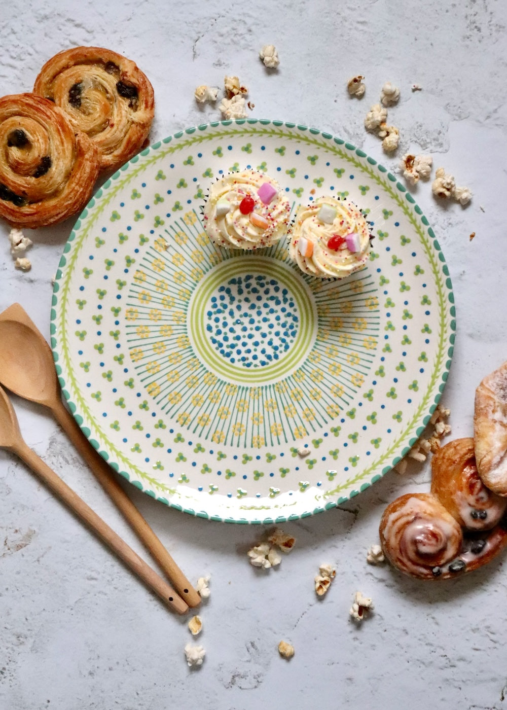 Cake Plate- White & Teal