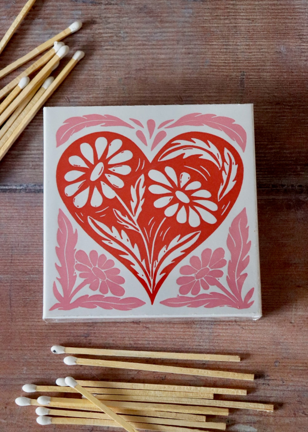 Square Matchbox -Daisy Love Heart